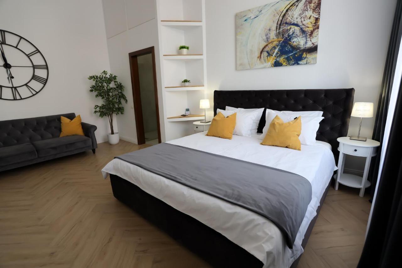 Alexander Flat_Alecsandri Apartment Oradea Exterior photo